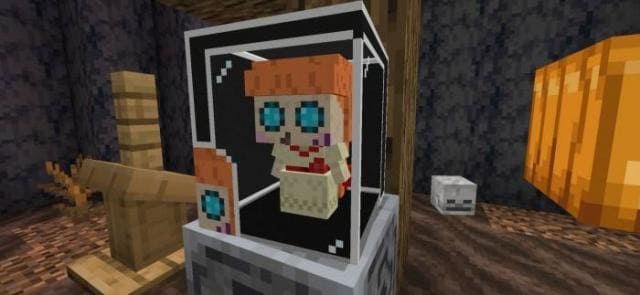 Игрушка в виде Анабель