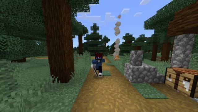 Игрок рядом с темным дубом