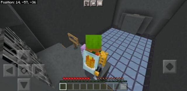 Игрок стоит на уровне паркура